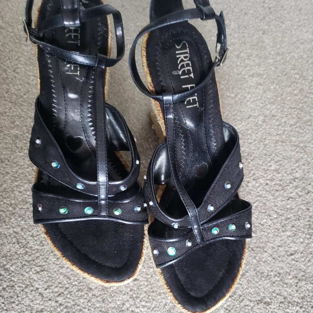 Street Feet Wedges